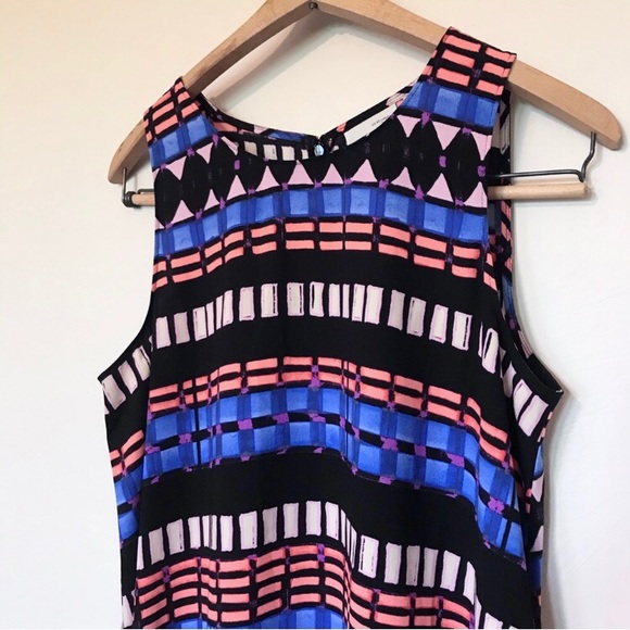 Halogen 🧡 Shift Dress Flowy Geometric Pattern - Picture 2 of 5